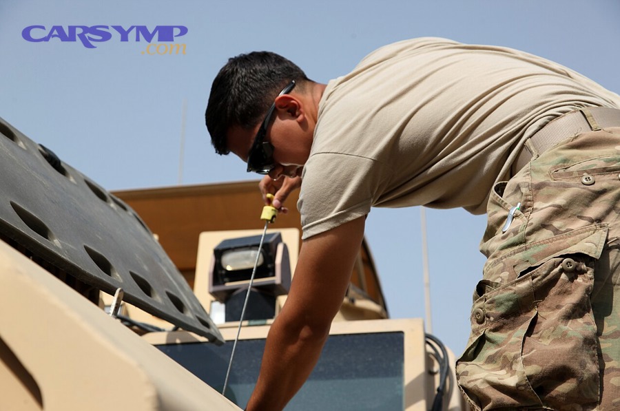 Understand Oil Pressure Light vs Oil Level Warning: Key Differences and What to Do for Drivers