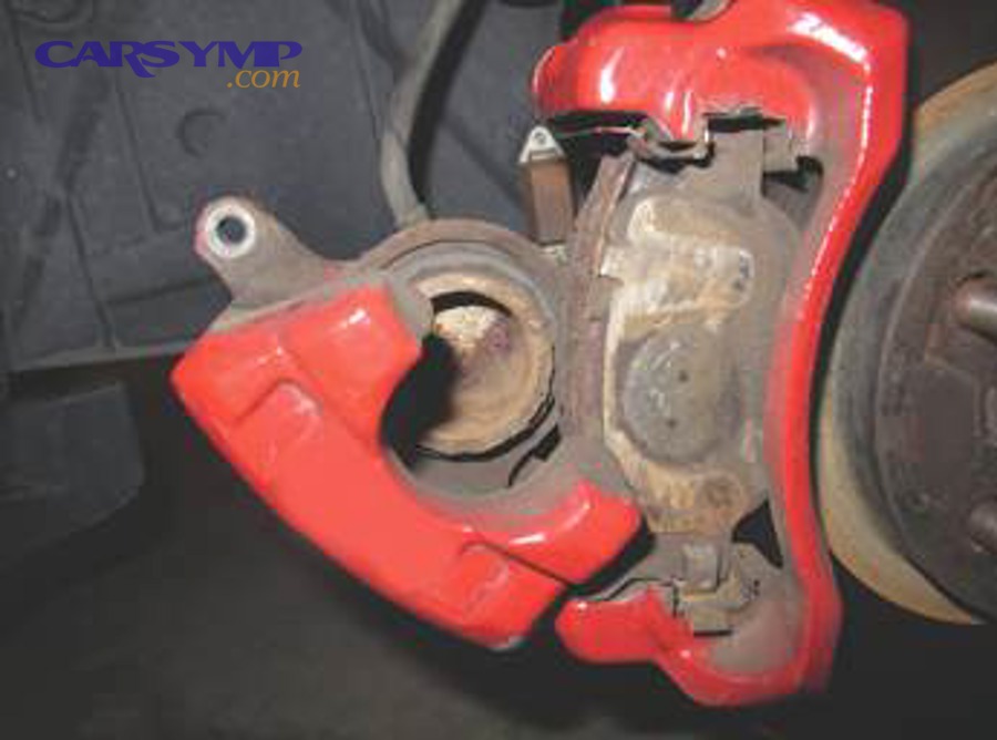 Diagram highlighting a sway bar link in a front suspension
