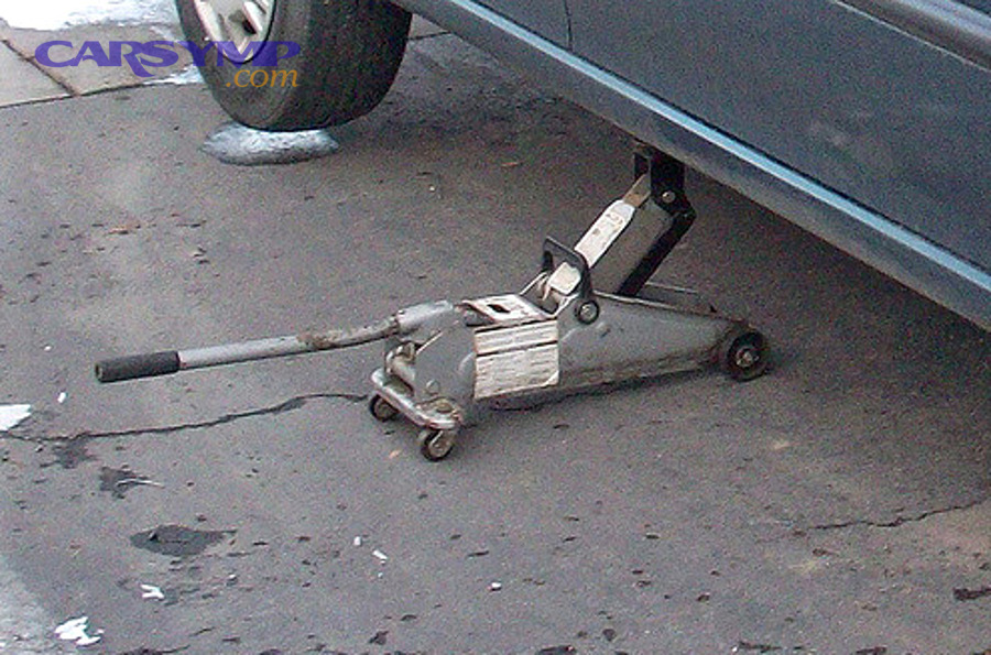 Car Floor jack 1