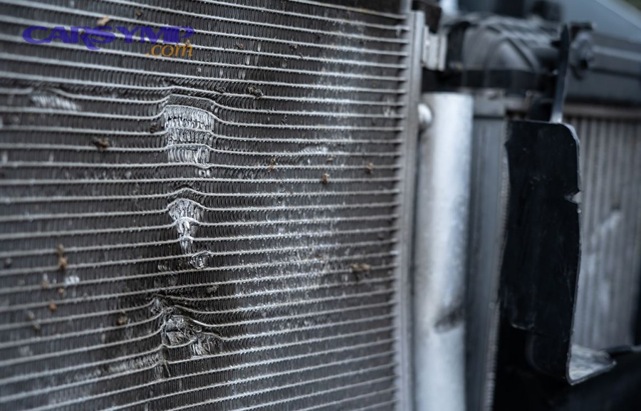 How can pressure readings separate “restricted airflow” from “low charge” in minutes?