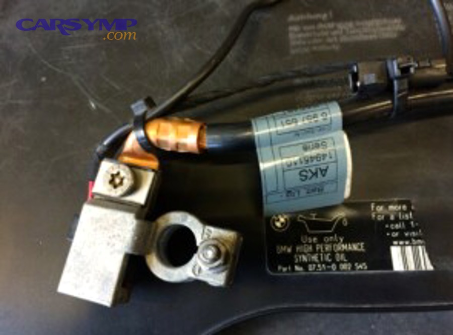 What does registering a new battery actually reset inside the car?