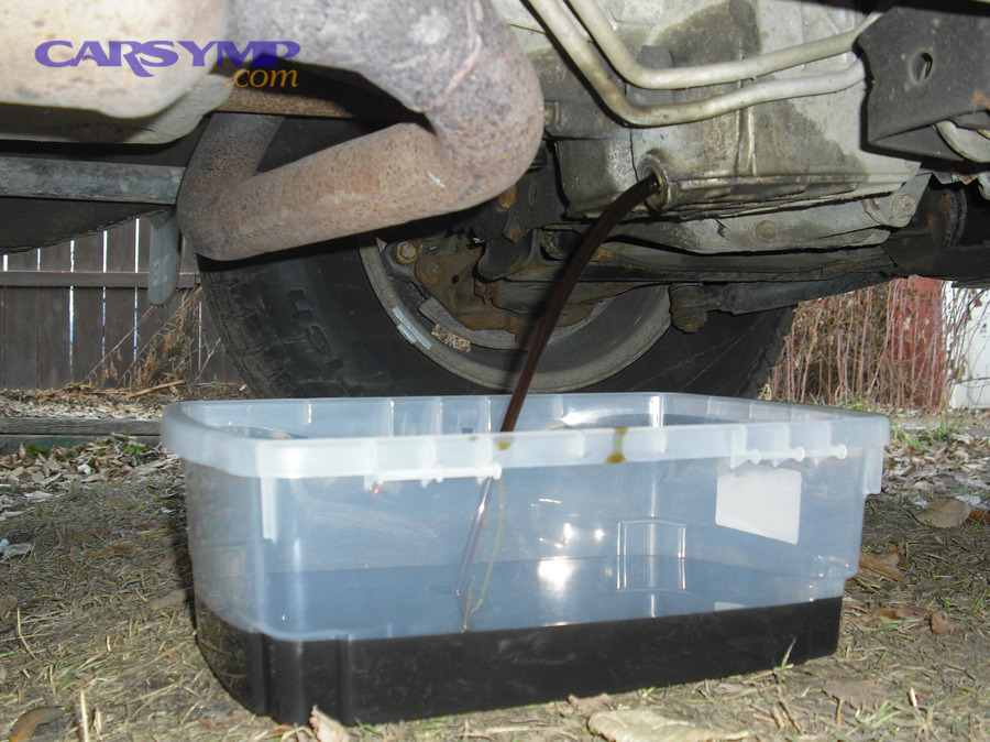 Oil Change oil pan 2005 gmc suv.JPG