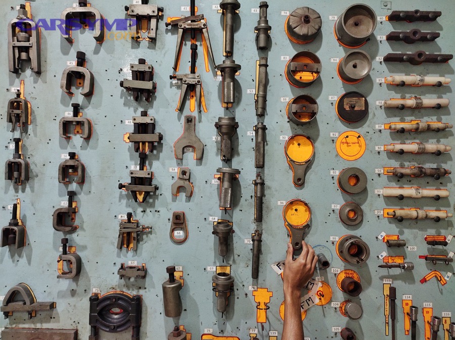 What should you look for when you visit a shop in person?