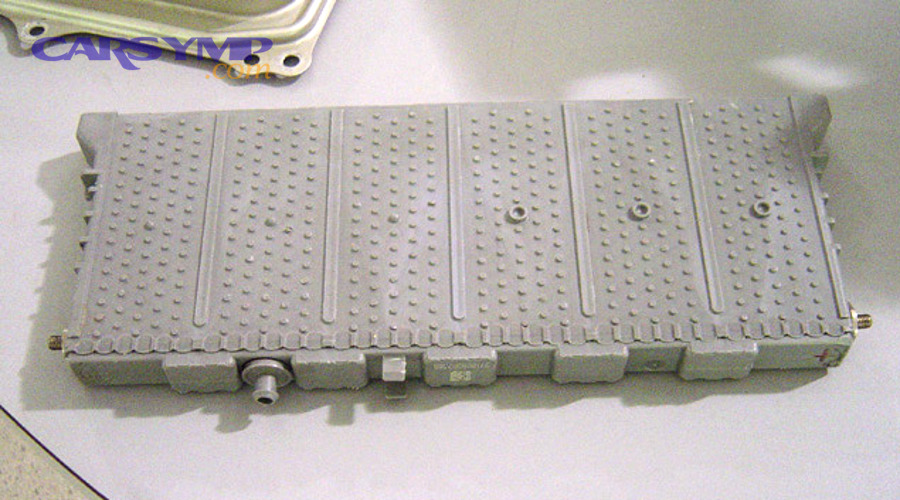 Specialist-only signals that validate expertise beyond reviews