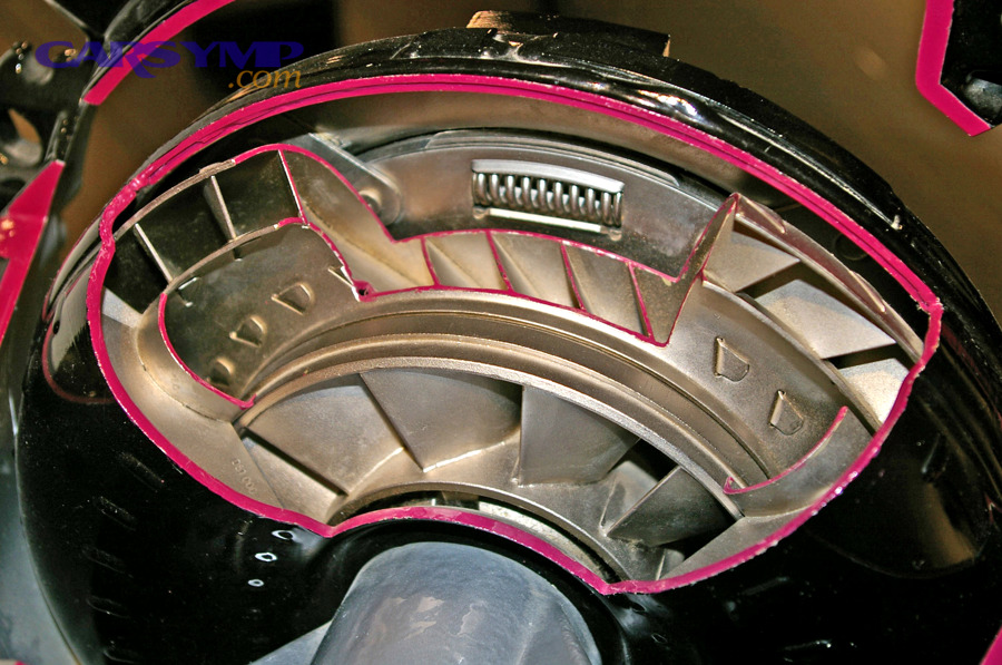 What are the signs you need transmission repair instead of maintenance?