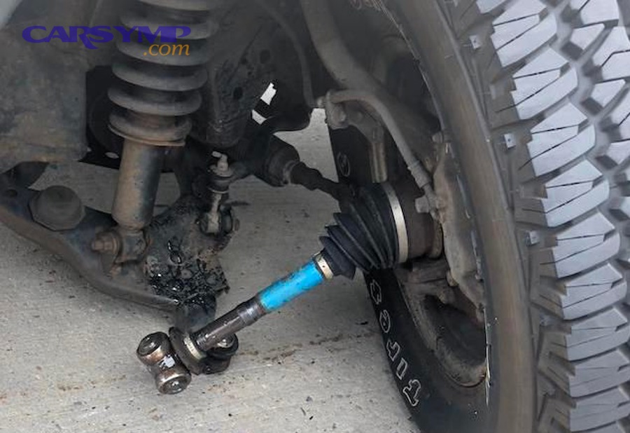 Which noises most strongly indicate a bad ball joint (and when do they happen)?