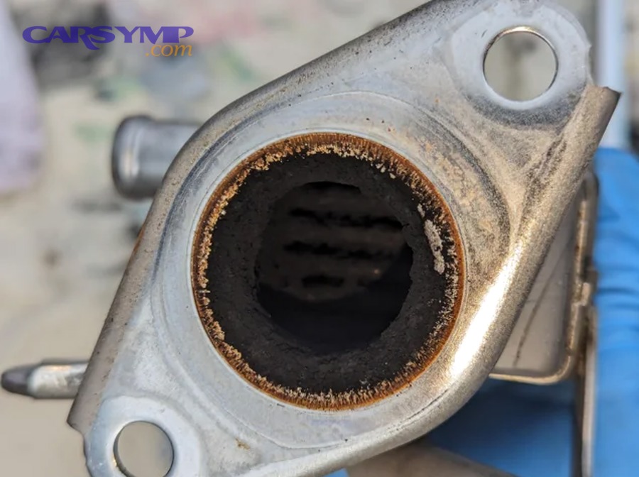 OBD2 scanner showing live data concept for diagnosis