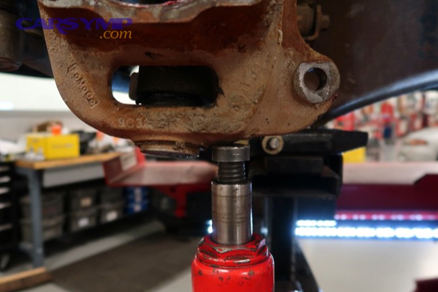 What installation details matter most for bolt-on joints to stay secure?