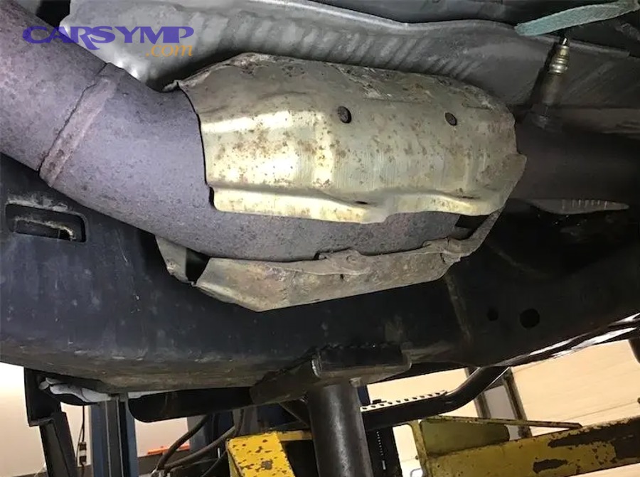 What uncommon exhaust noises mimic heat-shield rattle, and how can you avoid misdiagnosis?