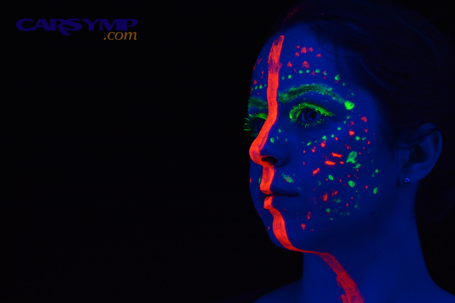 UV light inspection example in low light conditions