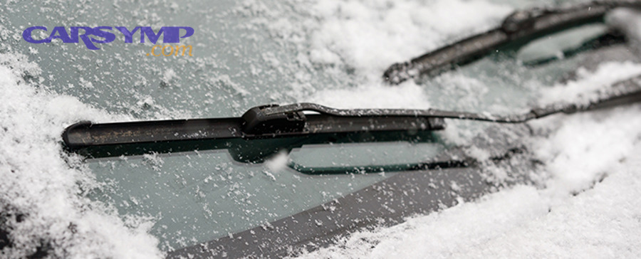 inspecting wiper blade edge for cracks and damage