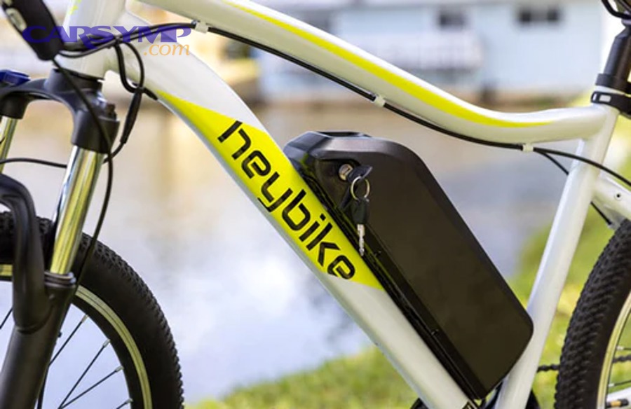 What should you do if neither the primary nor the spare key works?