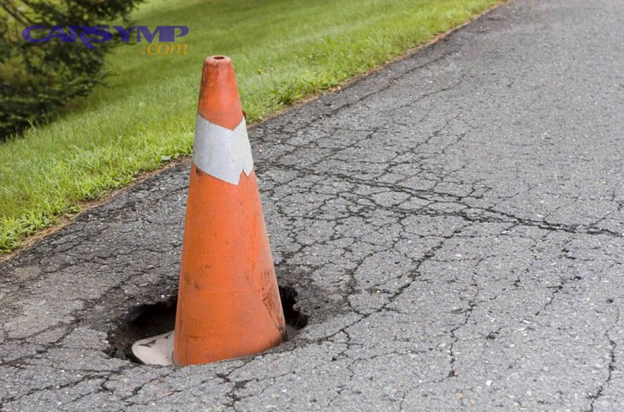 Water shutoff valve used to stop damage quickly before a permanent repair