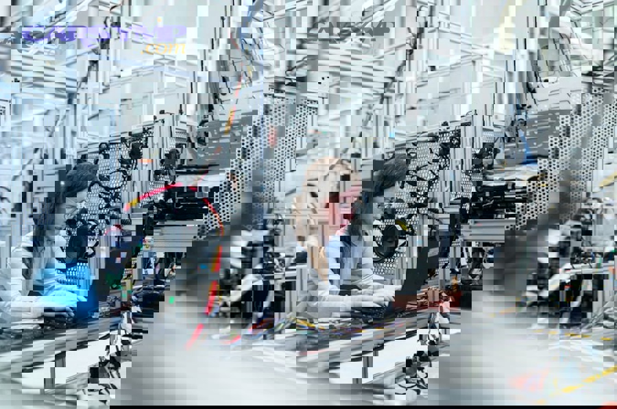 detailed view of braided steel reinforcement in power steering pressure hose