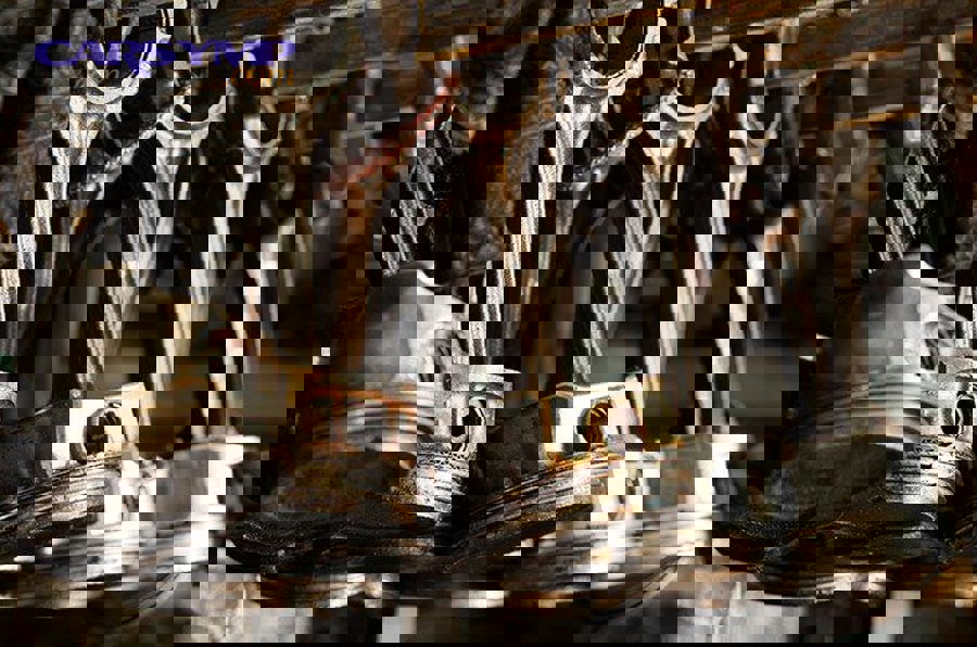 What causes rod bearing knock in the first place?