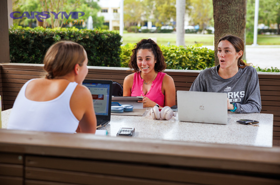 Contract and pen representing choosing a billing model and setting clear terms