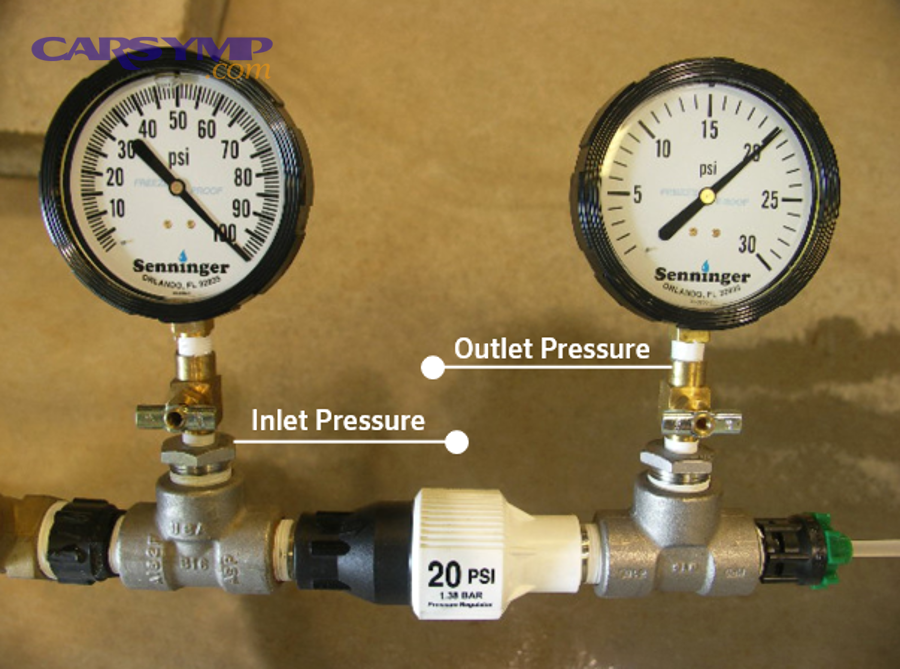 Differential pressure transducer for high-sensitivity leak testing