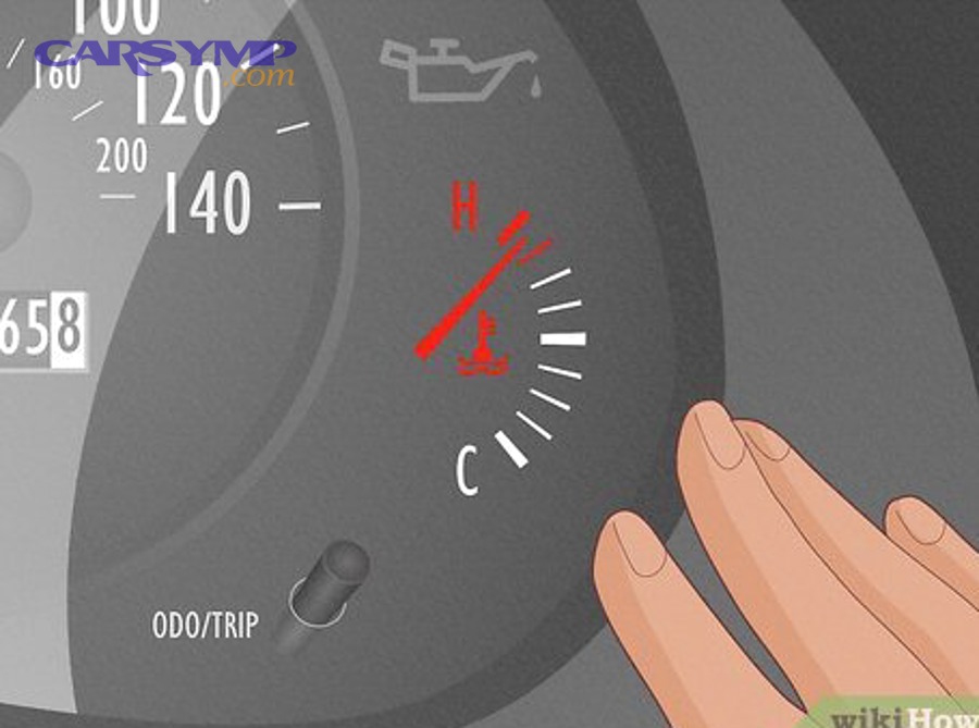 Coolant expansion tank with MIN marking and G12 label