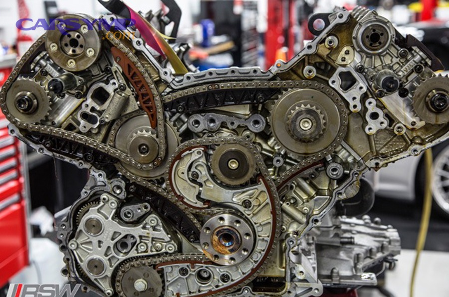 How Is Timing Chain Maintenance Different from Timing Belt Maintenance?