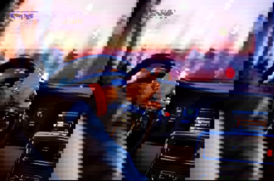 photo 1449965408869 eaa3f722e40d 1