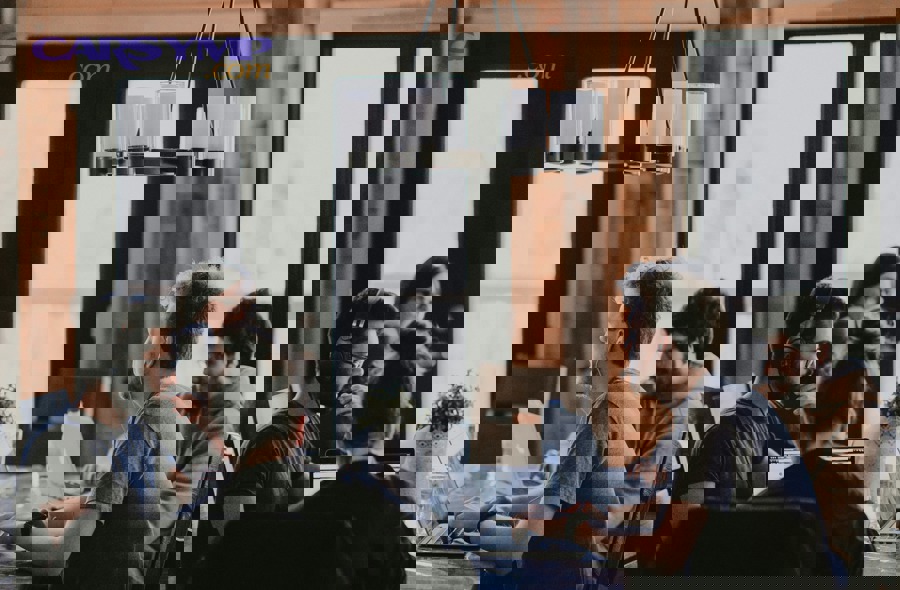 organizational leaders supporting employee behavioral adaptation after service transition